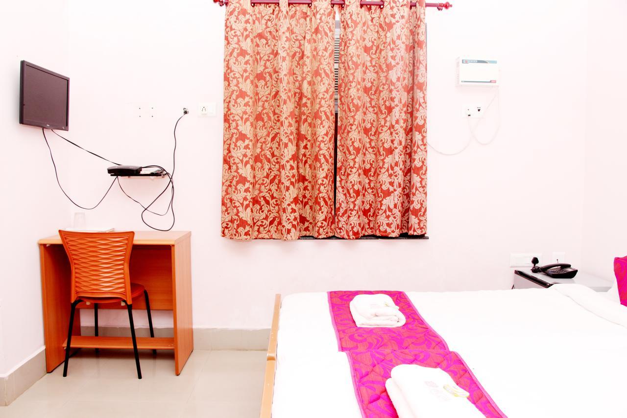 Royal Grand Days Hotel Chennai Eksteriør billede