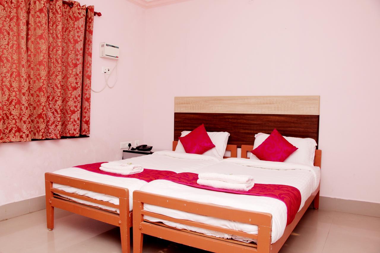 Royal Grand Days Hotel Chennai Eksteriør billede