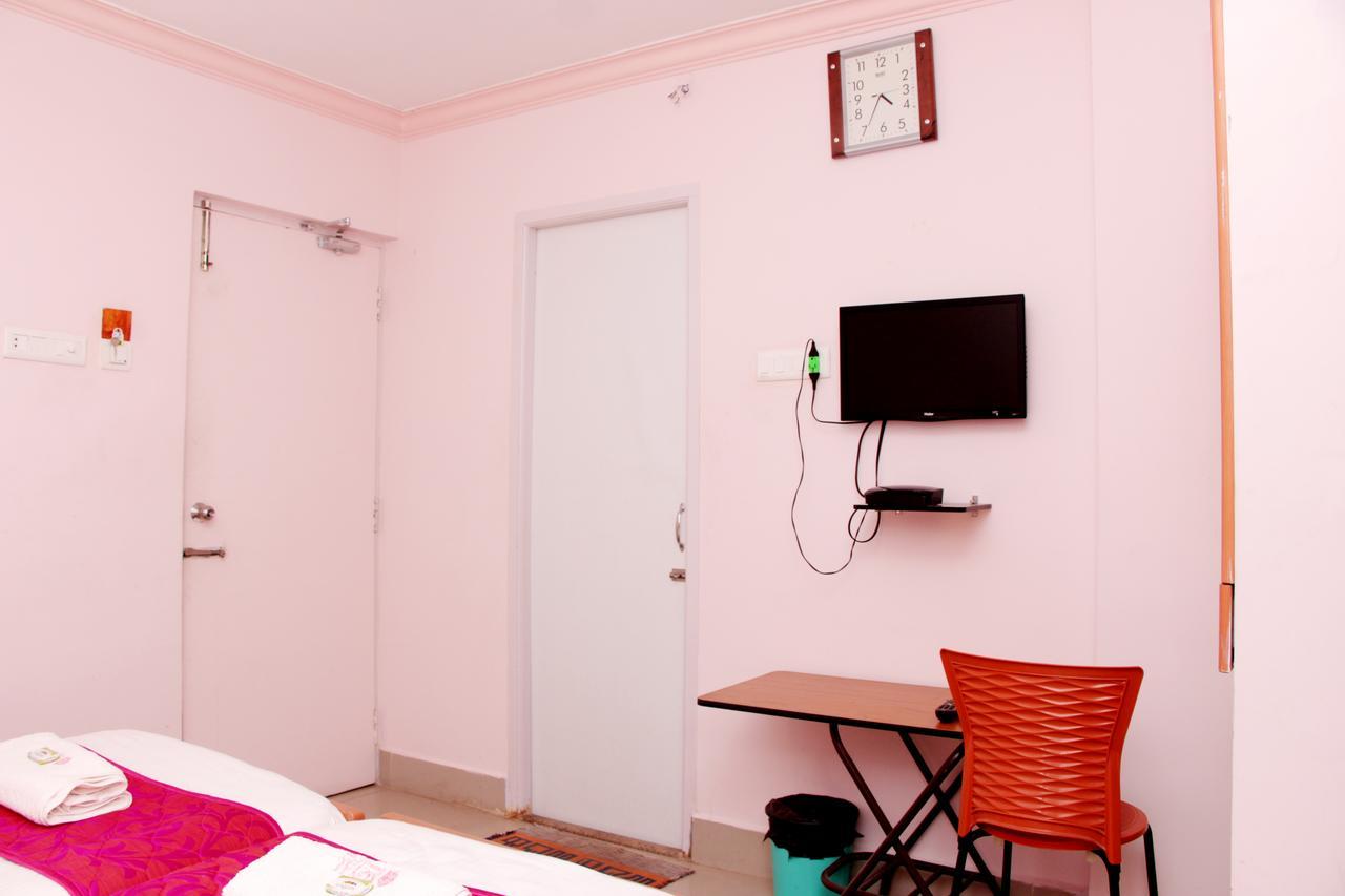 Royal Grand Days Hotel Chennai Eksteriør billede
